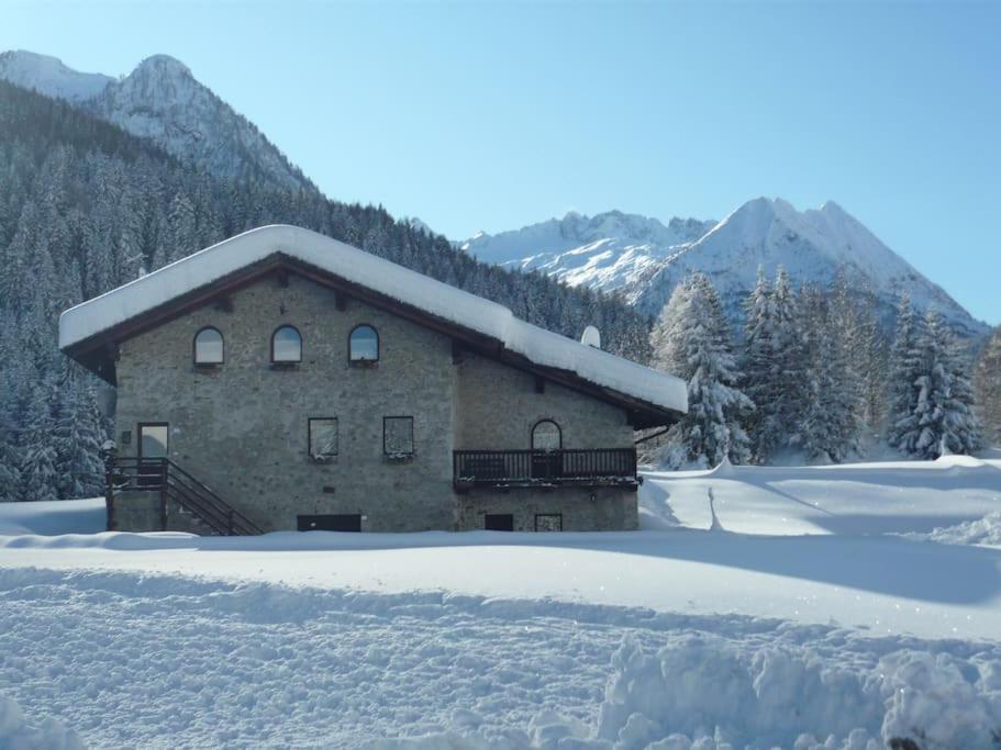 Chalet Rustico Bertolini Per Gruppi! Villa Vermiglio Esterno foto