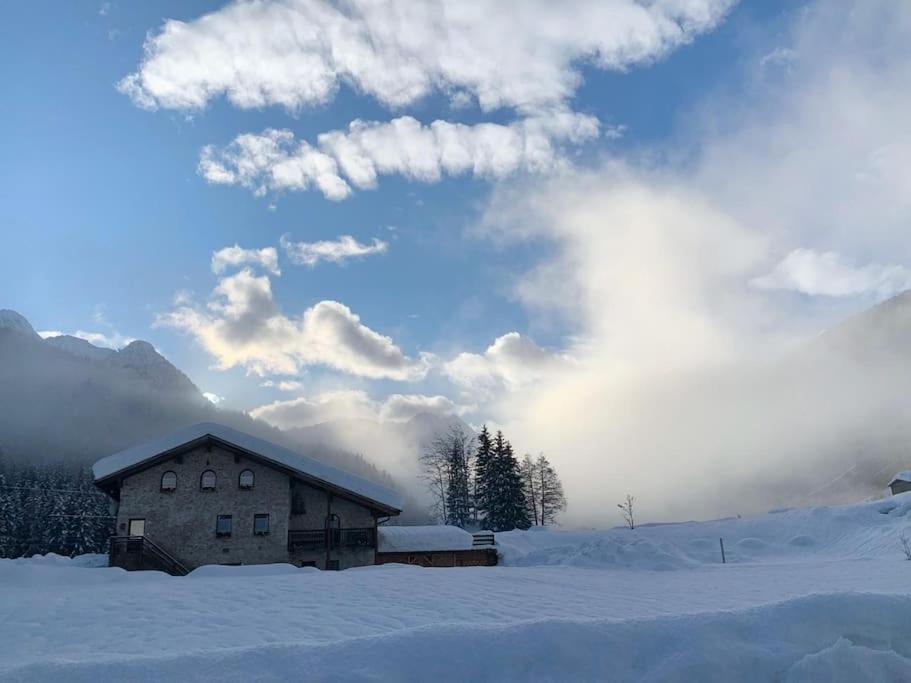 Chalet Rustico Bertolini Per Gruppi! Villa Vermiglio Esterno foto
