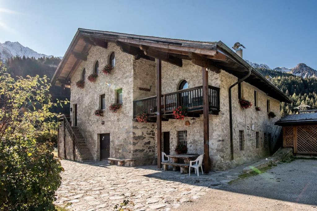 Chalet Rustico Bertolini Per Gruppi! Villa Vermiglio Esterno foto