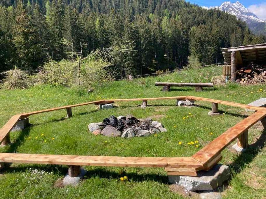 Chalet Rustico Bertolini Per Gruppi! Villa Vermiglio Esterno foto